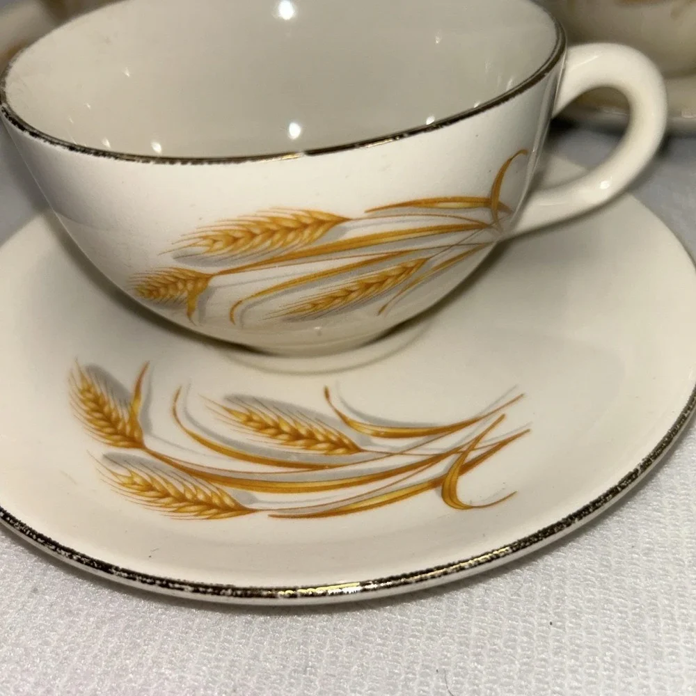 Homer Laughlin vintage golden